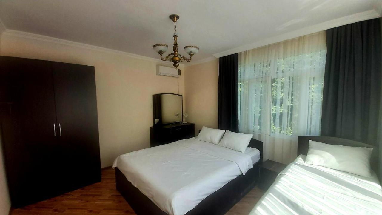 קבריאטי Hotel Zura Palace מראה חיצוני תמונה