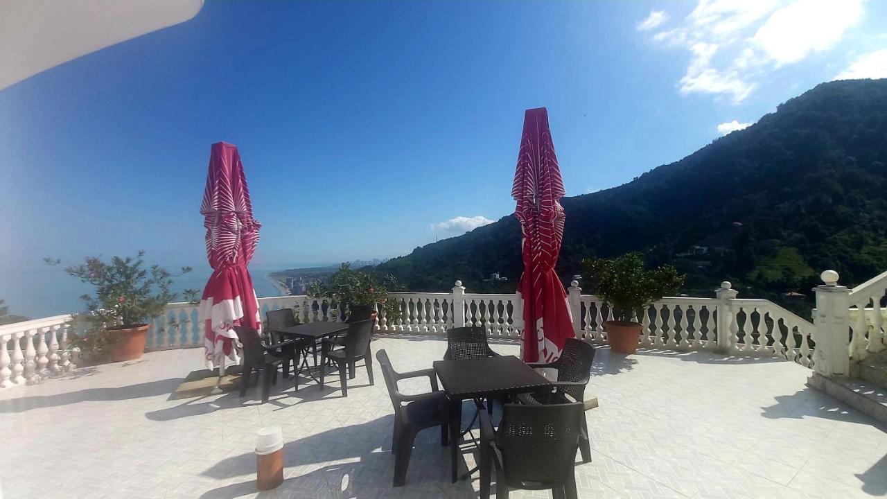 קבריאטי Hotel Zura Palace מראה חיצוני תמונה